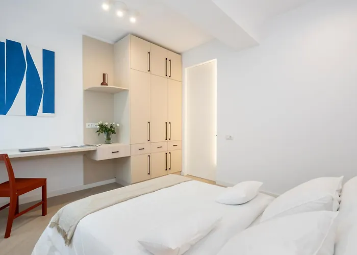 North By Urbanesq Cortina G Apartmán *